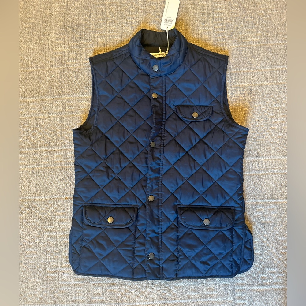 NWT Southern Proper navy quilted vest boys size large 12/14